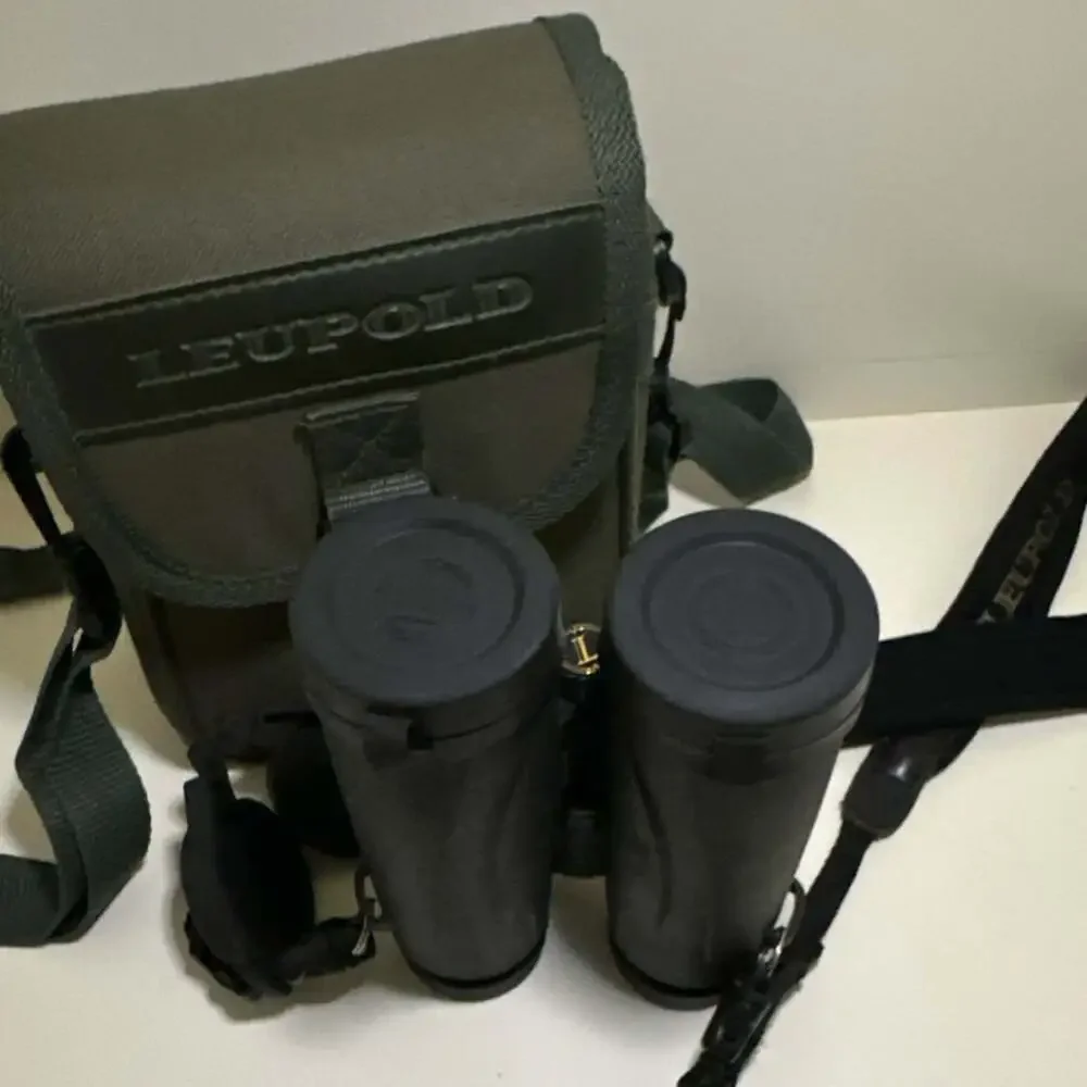 Leupold BX-4 HD McKinley 8x42 Black Binoculars Roof Prism w/ Case & Covers